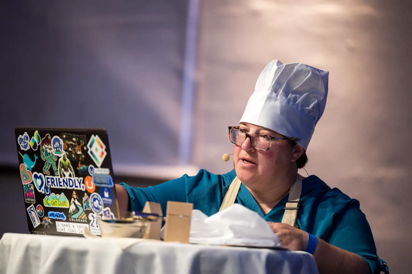 Novaware bezocht de lezing "Cooking Up Quality with Chef Claude” door Jen Wolke